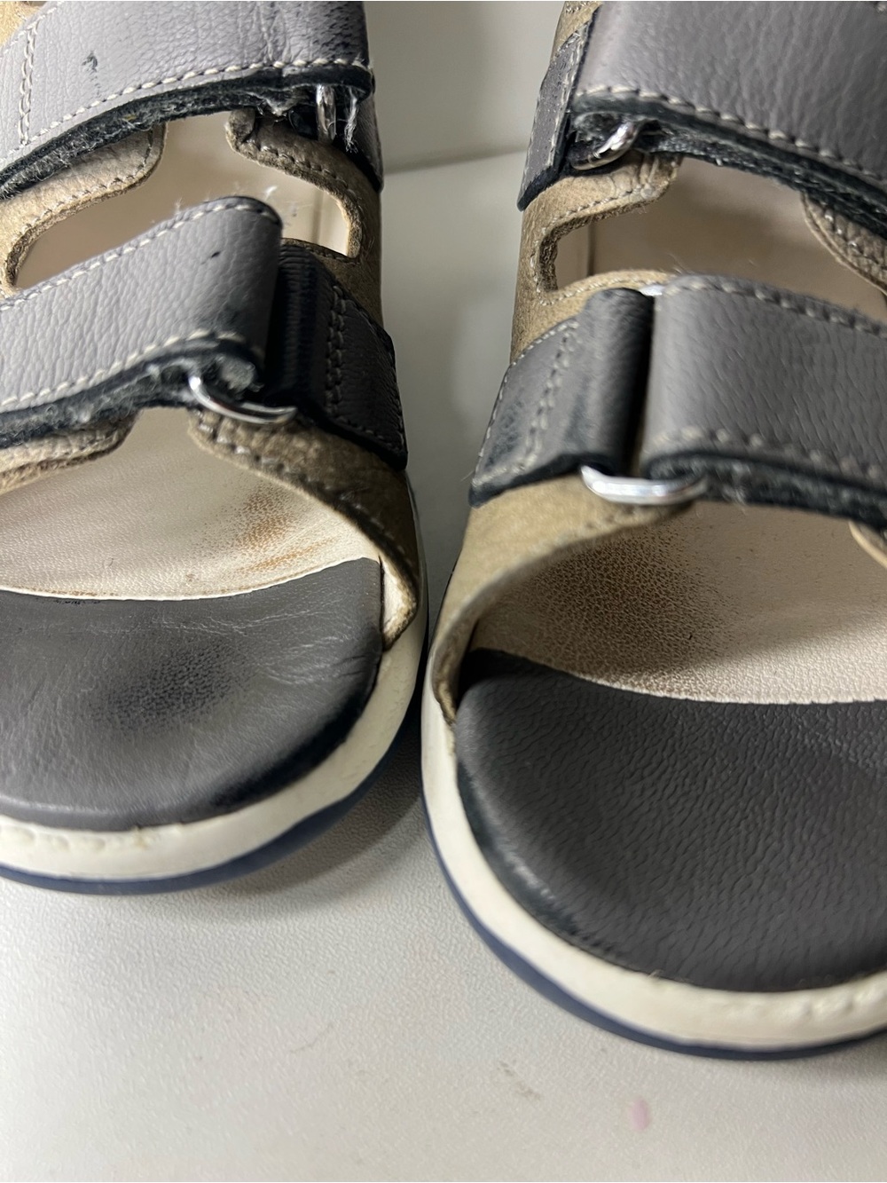 Kids Open-Toe Orthopedic Sandals in Olive with Black Straps - Picture 7 of 14